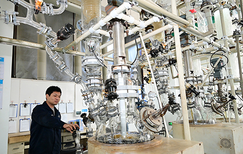 玉溪市人民政府 聚焦新材料技術(shù)研發(fā)，驅(qū)動(dòng)產(chǎn)業(yè)轉(zhuǎn)型升級(jí)